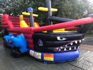 NAVE PIRATA MISURE 7,5X3,3X3H
